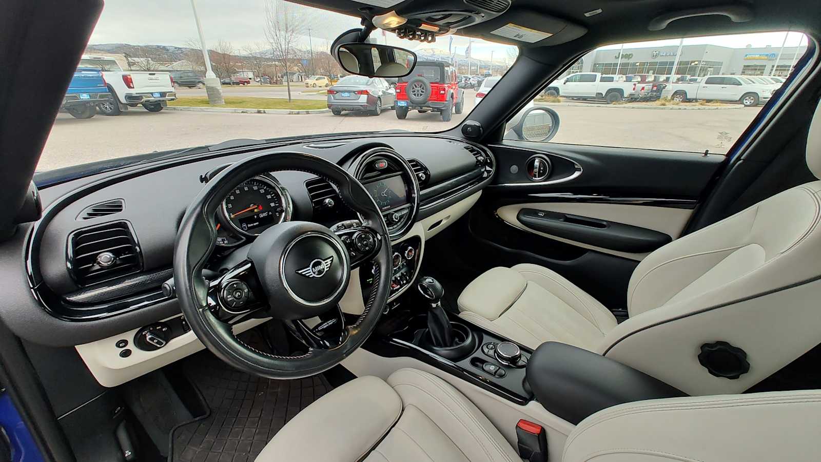 Thumbnail: 2019 MINI Cooper Clubman - 2