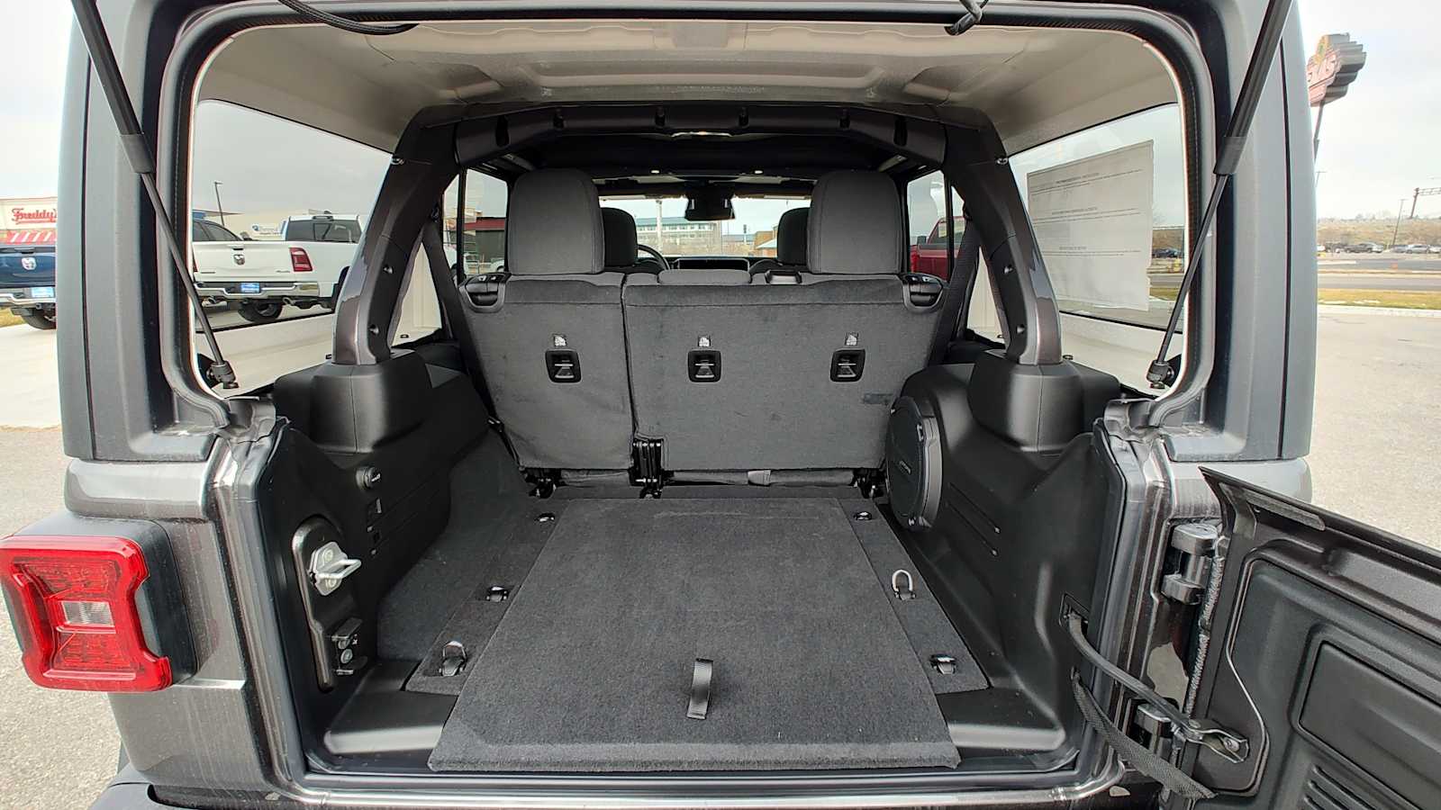 Thumbnail: 2026 Jeep Wrangler - 19