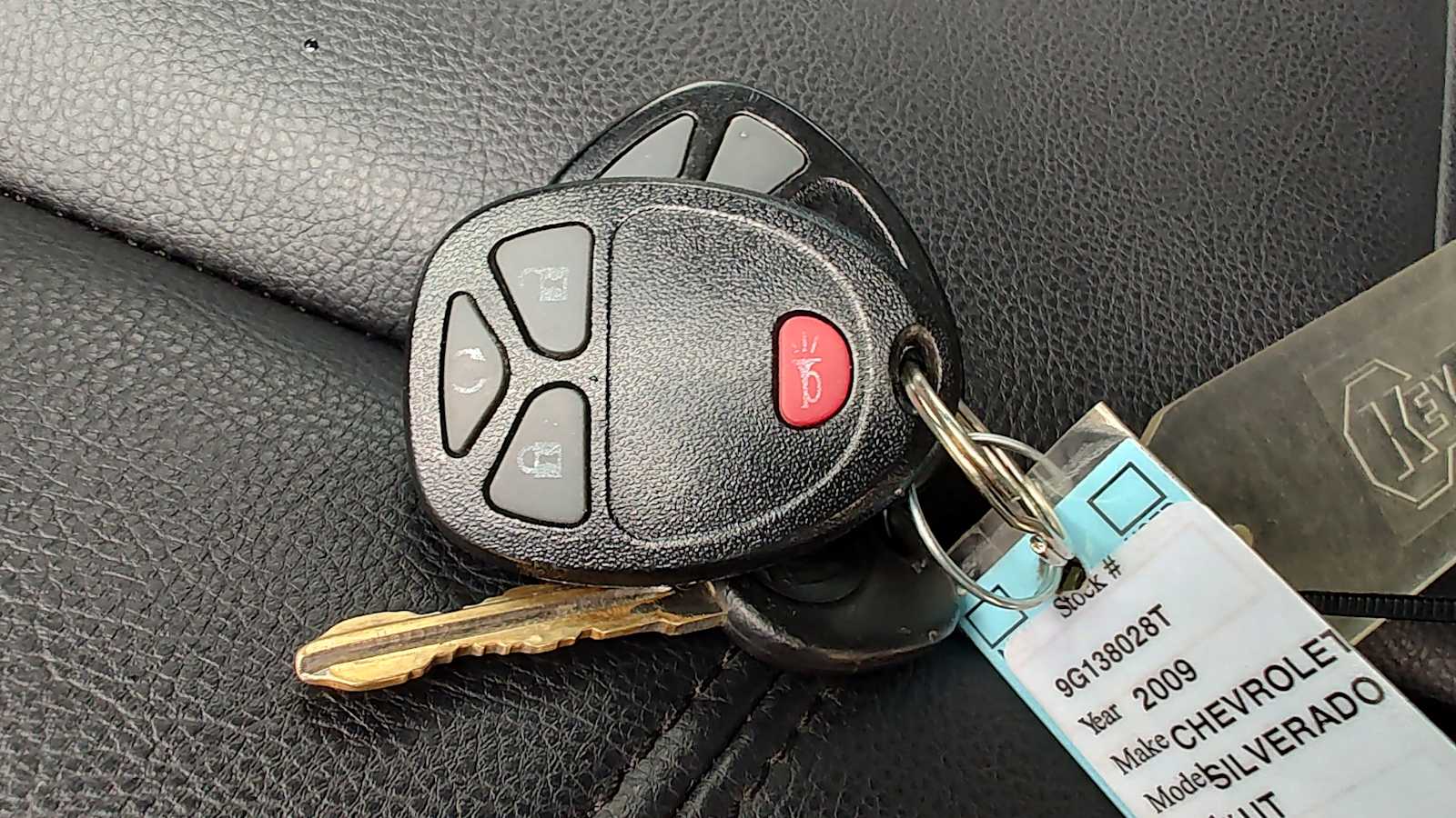 Thumbnail: 2009 Chevrolet Silverado 1500 - 20