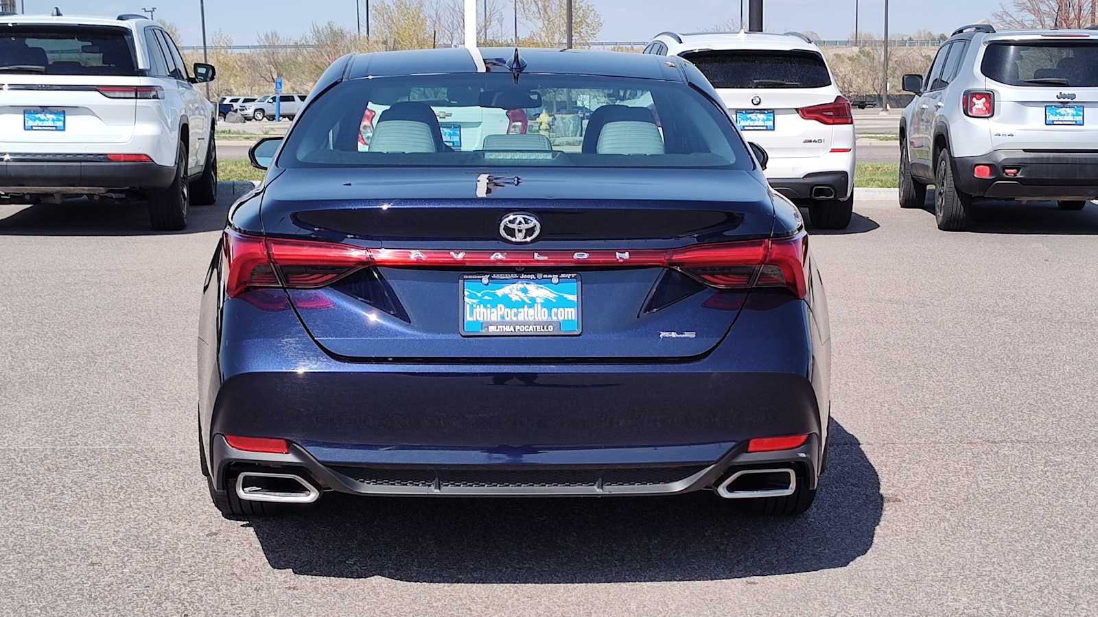 Thumbnail: 2022 Toyota Avalon - 5