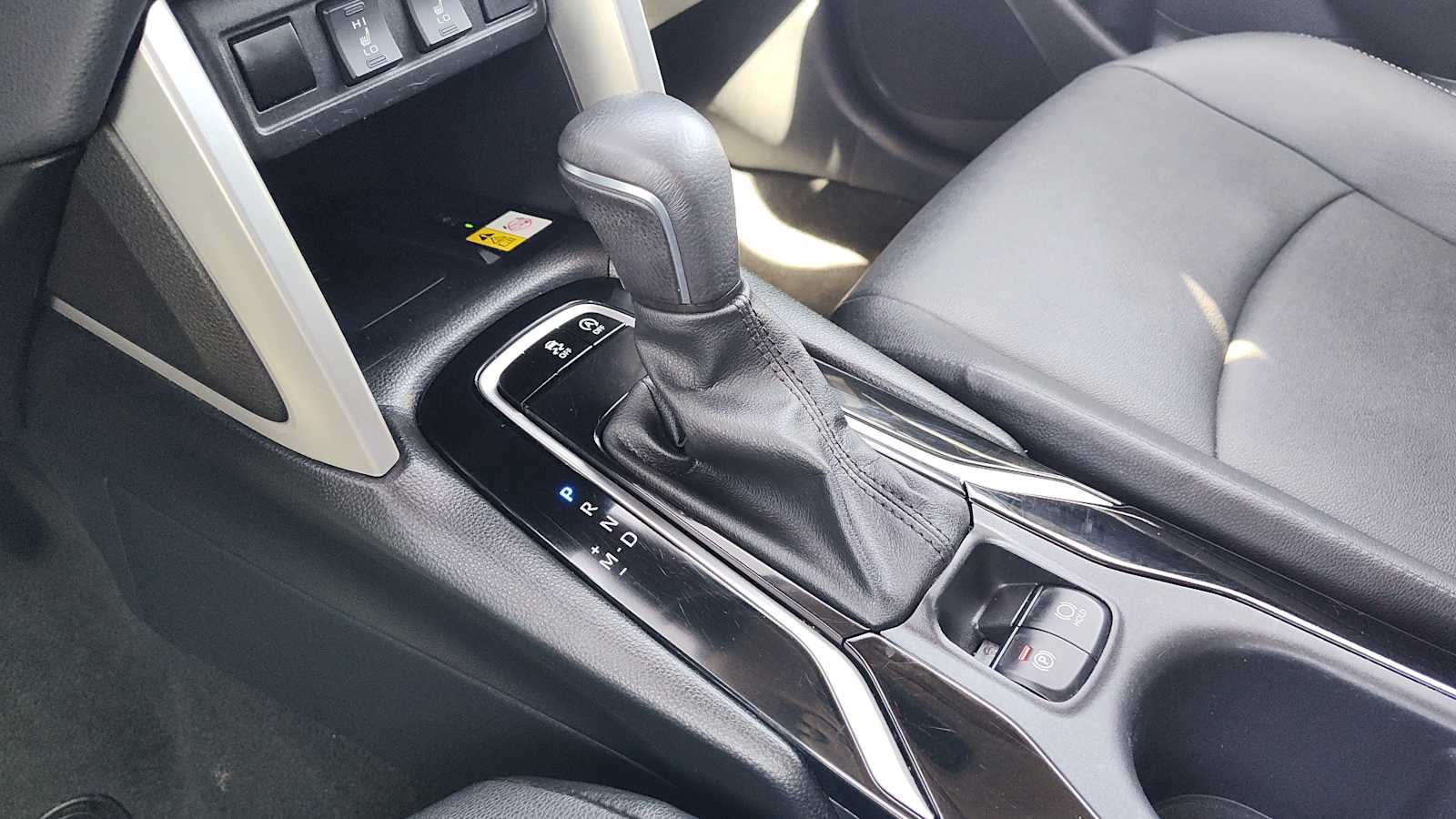 Thumbnail: 2023 Toyota Corolla Cross - 17