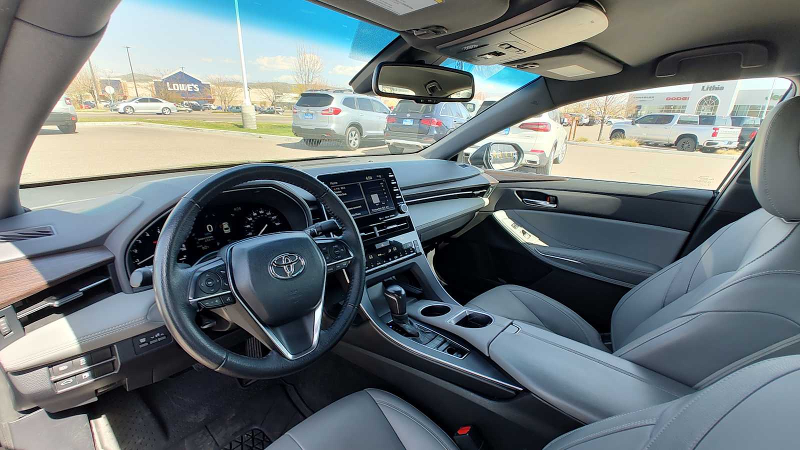 Thumbnail: 2022 Toyota Avalon - 2