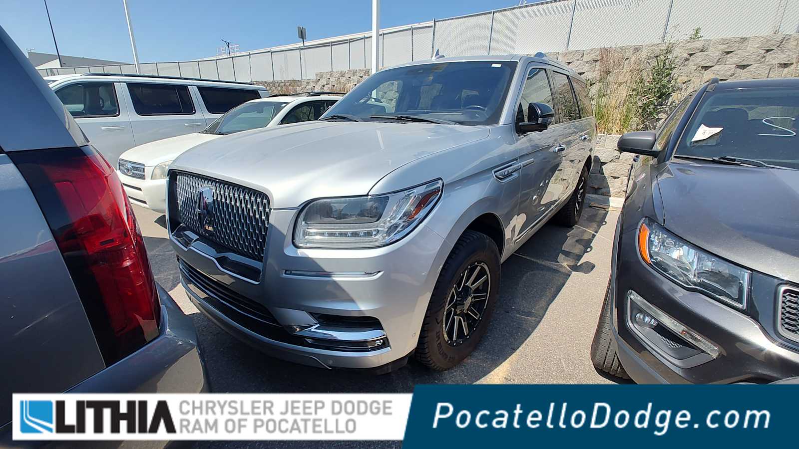 2018 Lincoln Navigator Select Hero Image