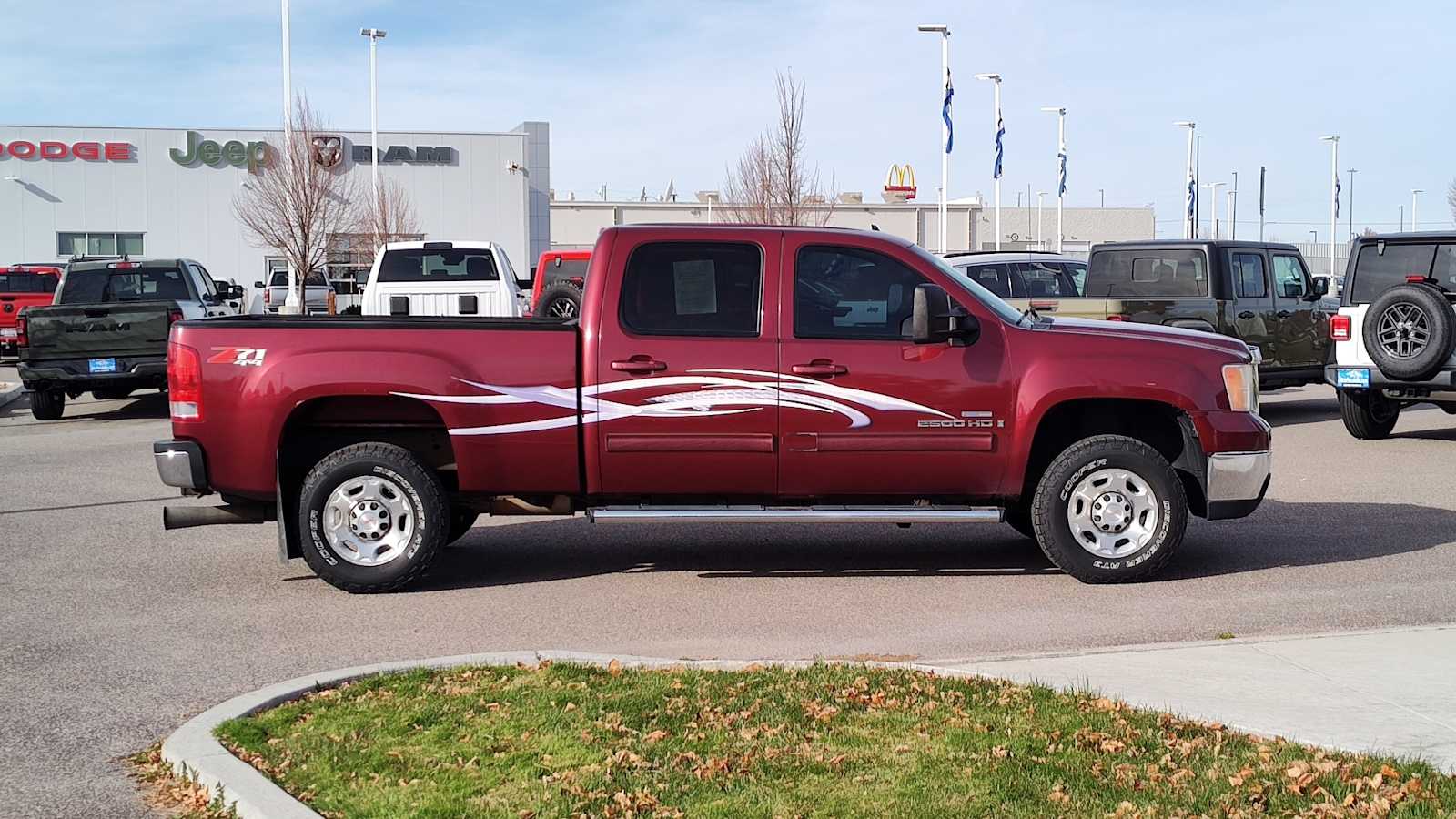 Thumbnail: 2008 GMC Sierra 2500 - 23