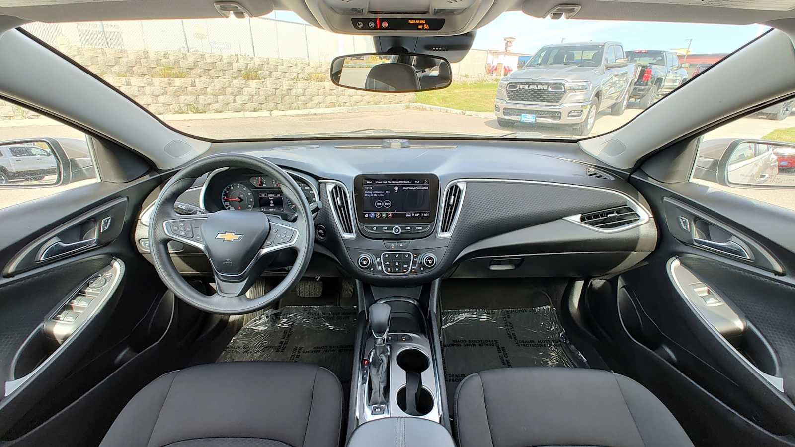 Thumbnail: 2024 Chevrolet Malibu - 10