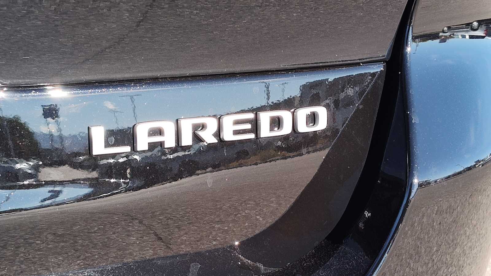 Thumbnail: 2025 Jeep Grand Cherokee - 25
