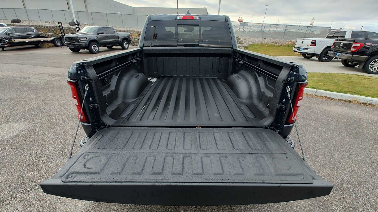 Thumbnail: 2026 RAM 1500 - 19