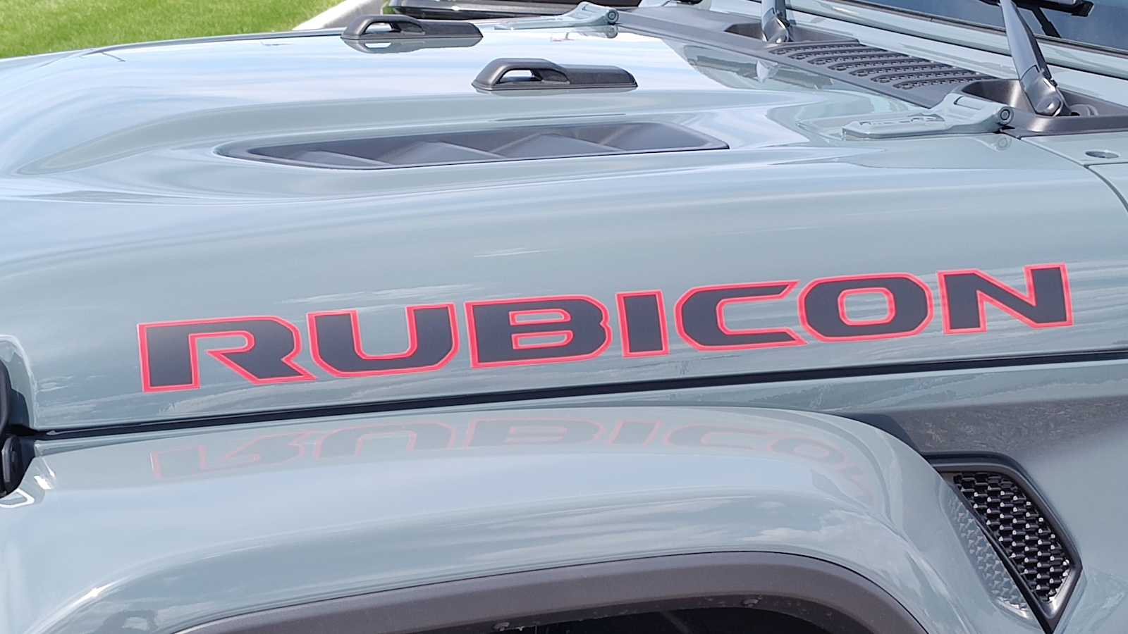 Thumbnail: 2025 Jeep Gladiator - 23