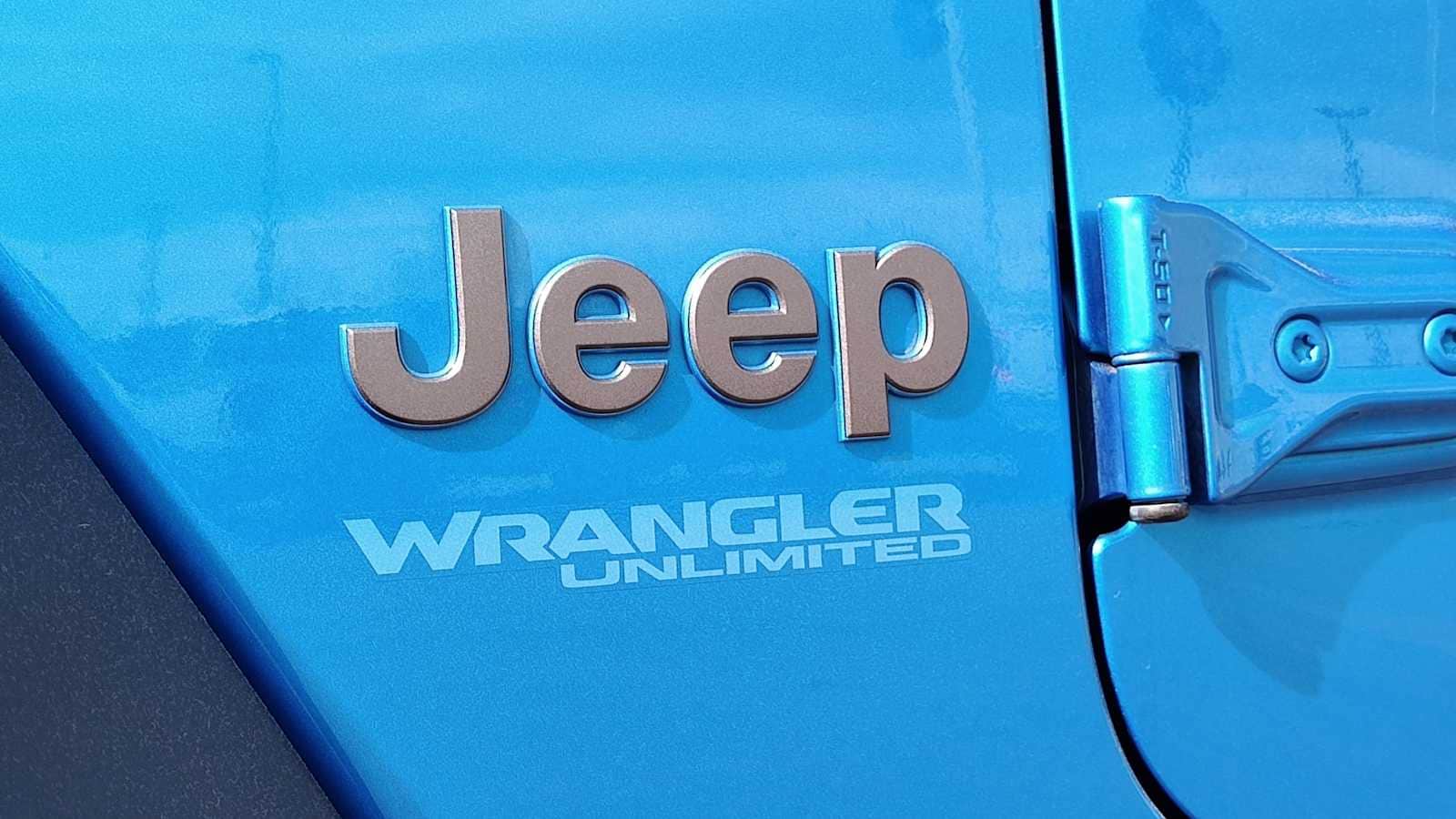 Thumbnail: 2021 Jeep Wrangler - 7