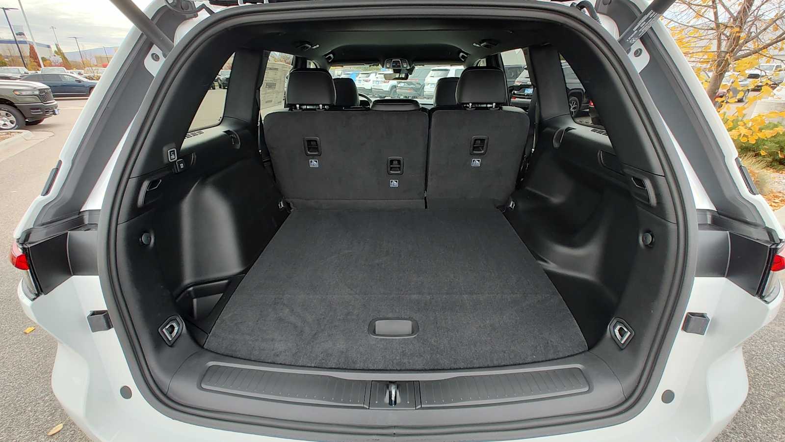 Thumbnail: 2025 Jeep Grand Cherokee - 19