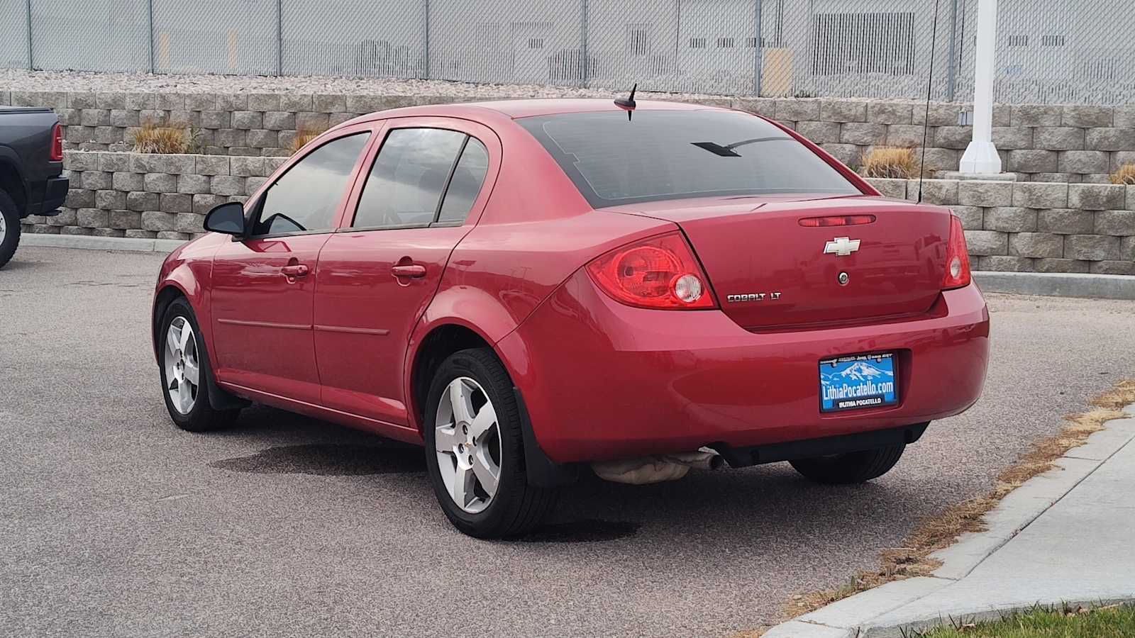 Thumbnail: 2010 Chevrolet Cobalt - 4