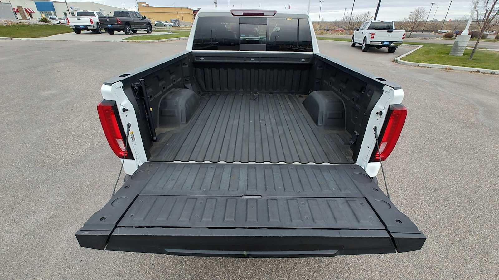 Thumbnail: 2020 GMC Sierra 1500 - 19