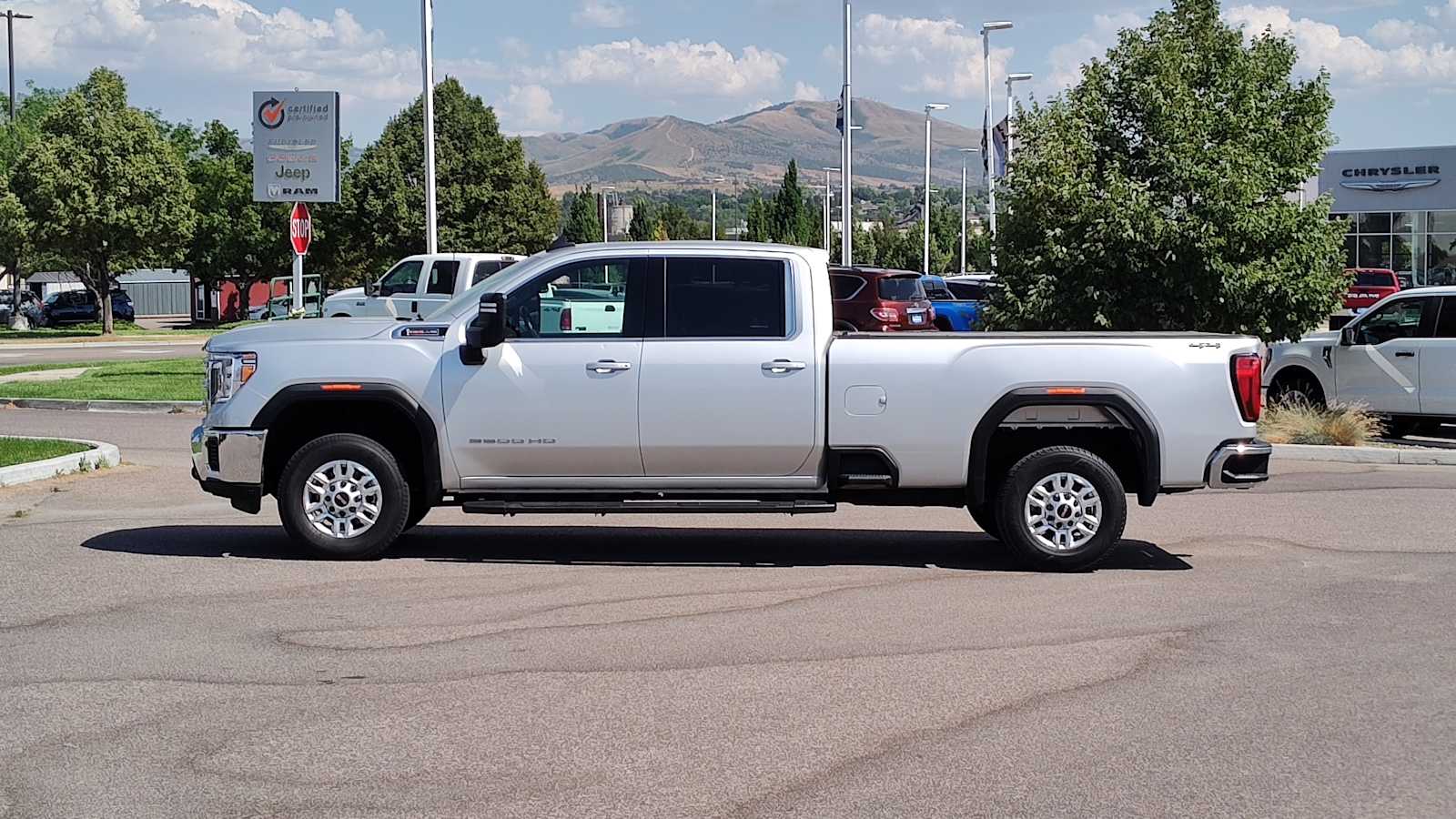 Thumbnail: 2022 GMC Sierra 2500 - 3