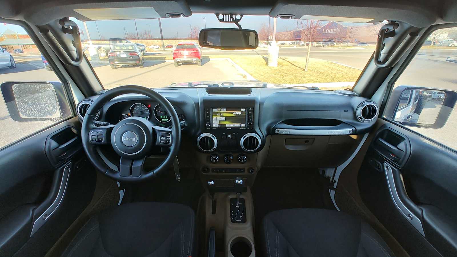 Thumbnail: 2016 Jeep Wrangler - 10