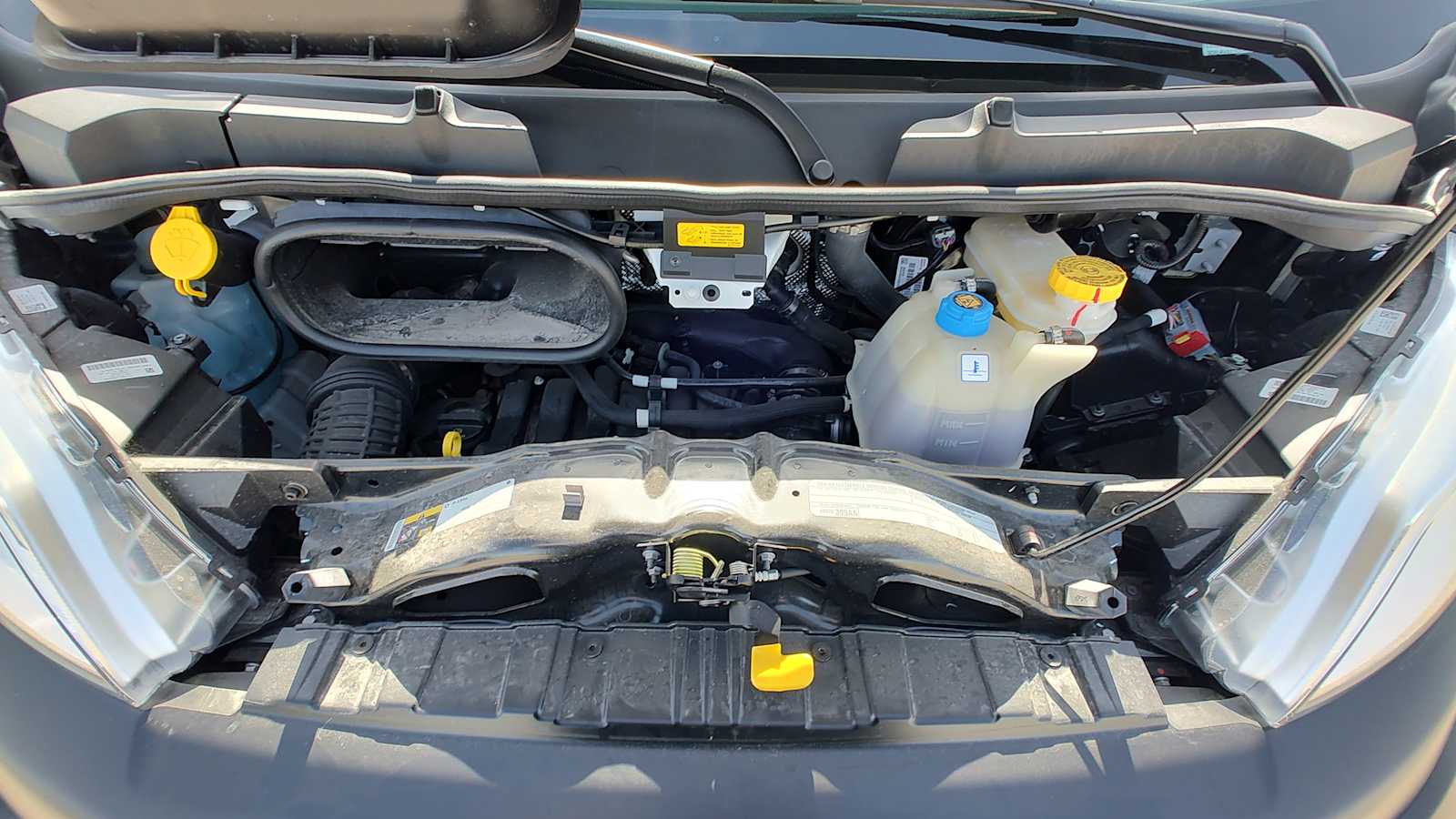 2025 RAM ProMaster  9