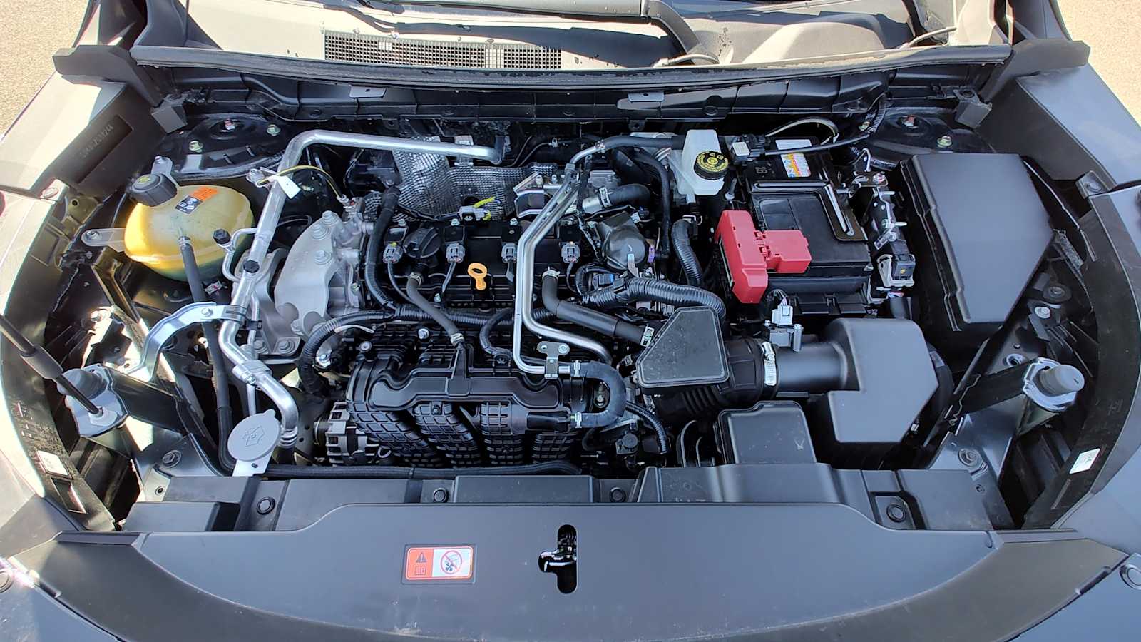 Thumbnail: 2025 Mitsubishi Outlander - 9