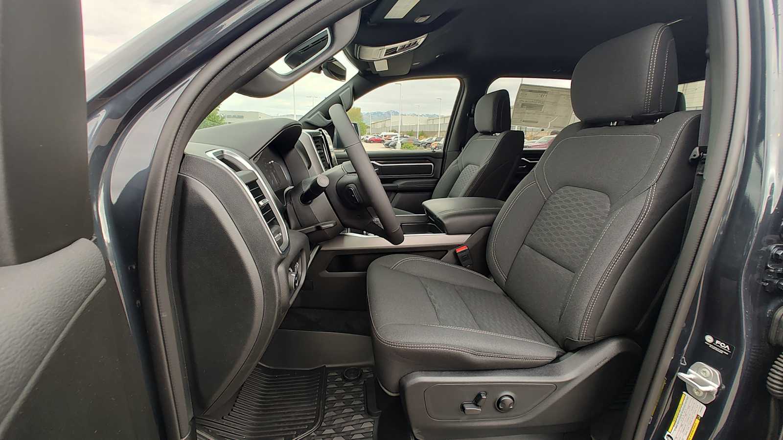 Thumbnail: 2025 RAM 1500 - 11