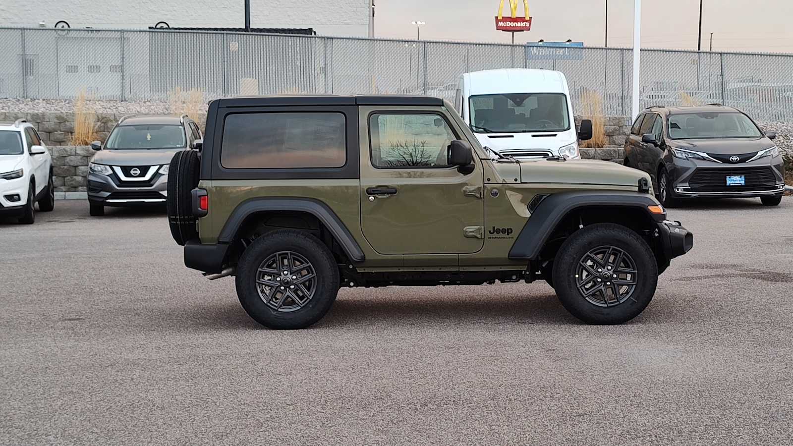 Thumbnail: 2025 Jeep Wrangler - 23