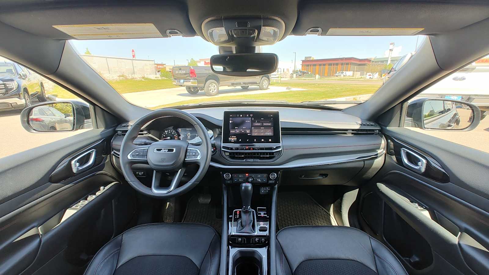 Thumbnail: 2024 Jeep Compass - 10