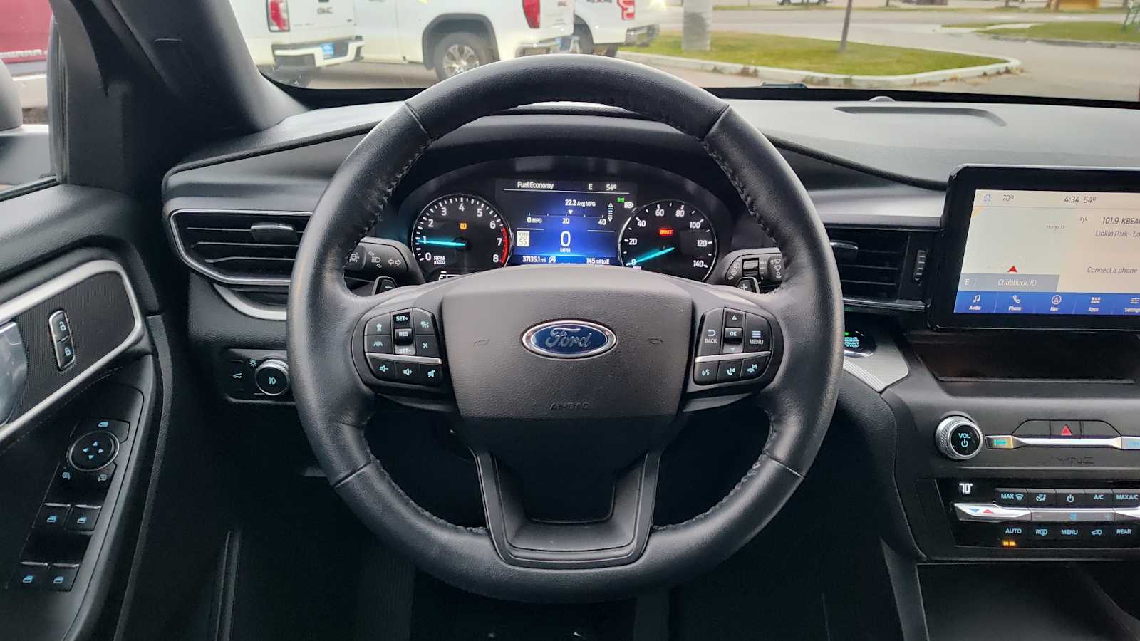 Thumbnail: 2020 Ford Explorer - 15