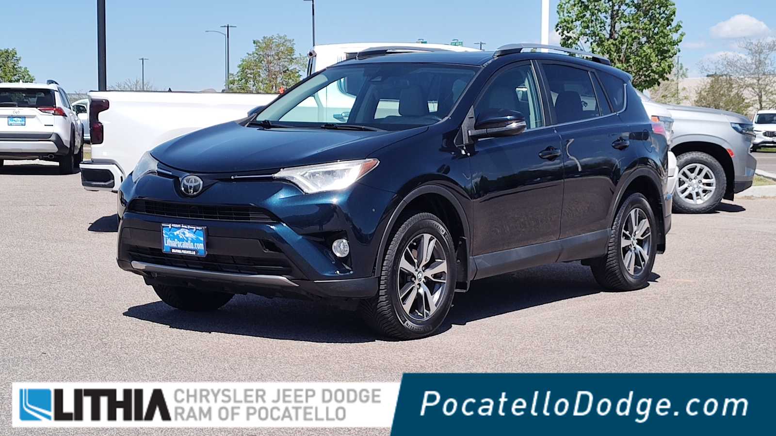 2017 Toyota RAV4 XLE AWD's photo