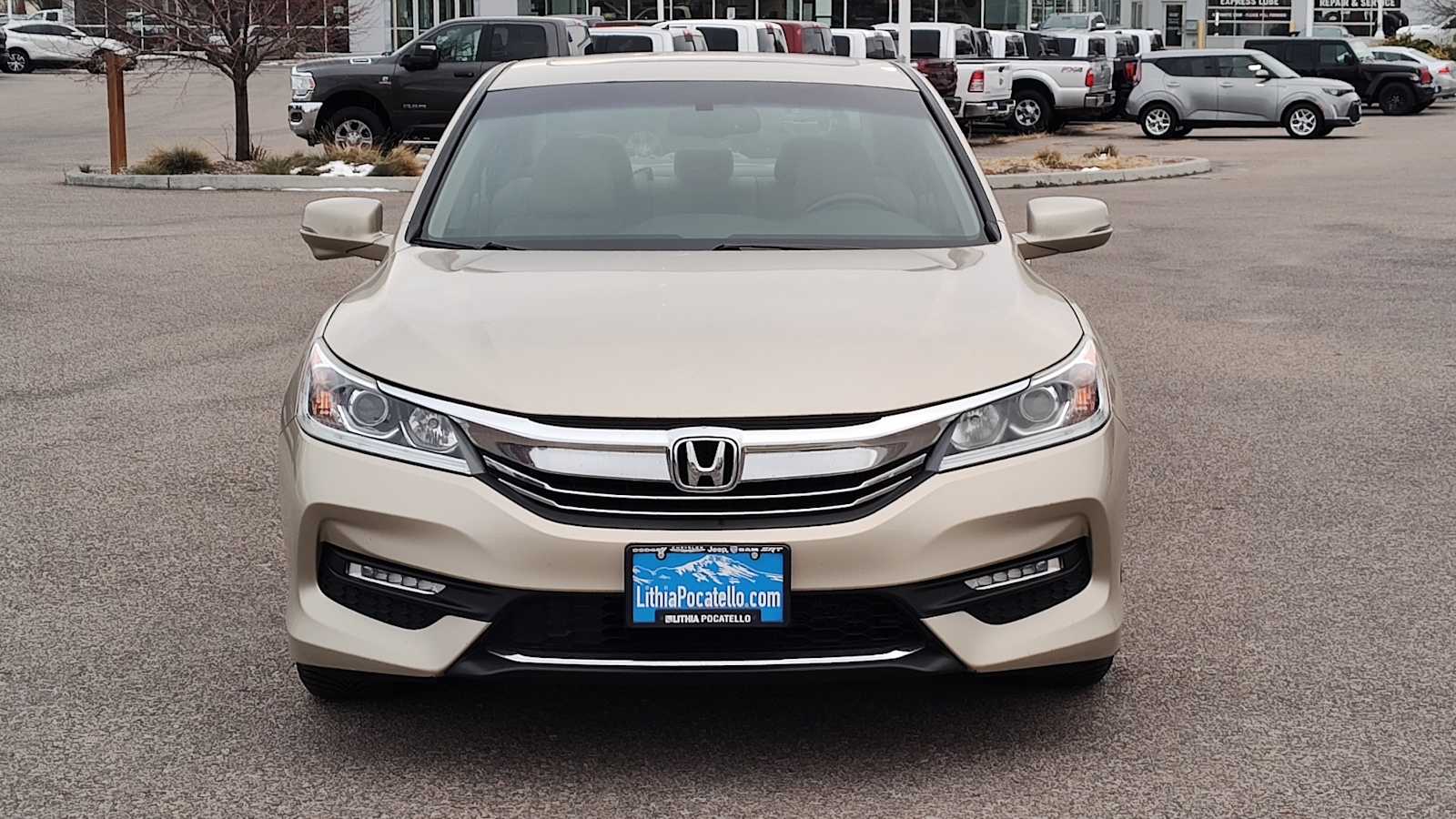 Thumbnail: 2017 Honda Accord - 6