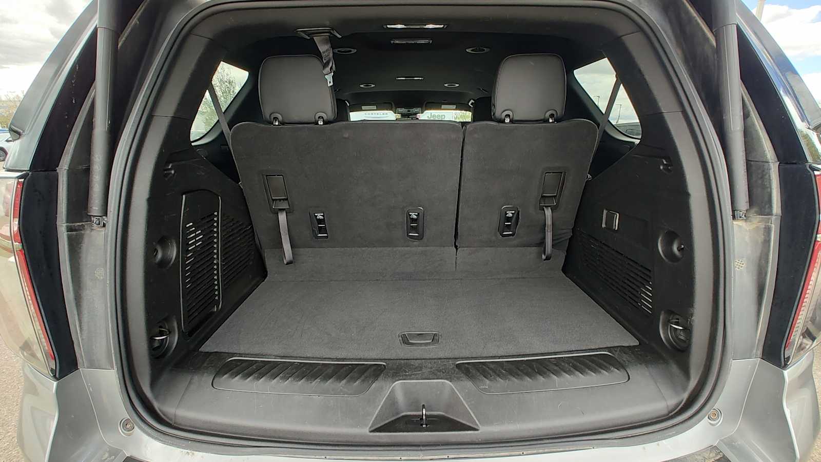 Thumbnail: 2023 Chevrolet Tahoe - 19