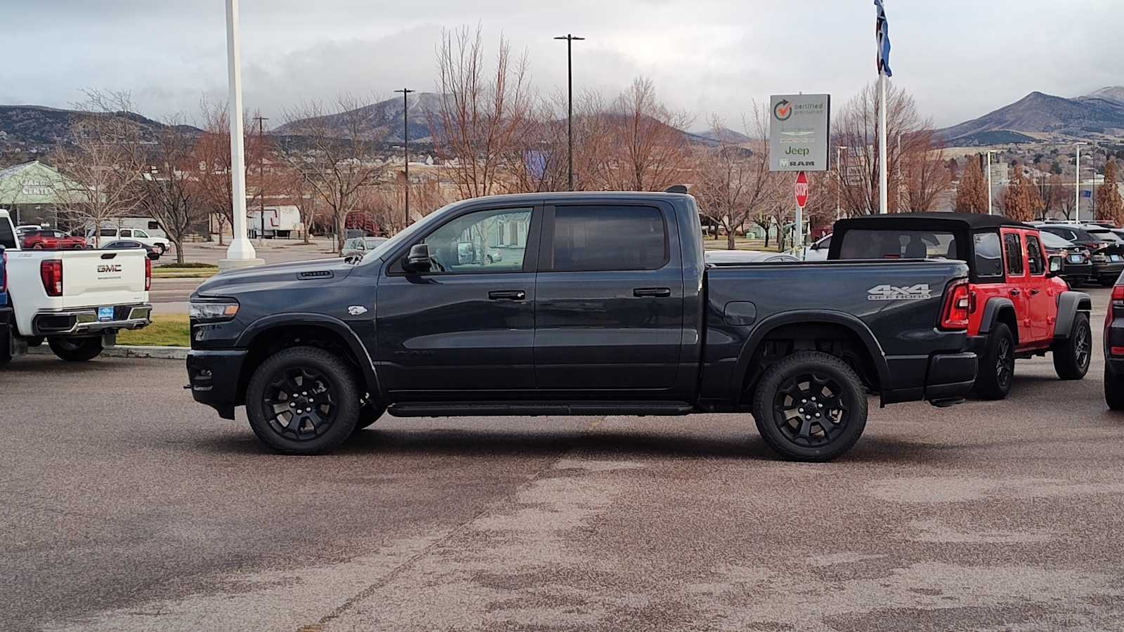 Thumbnail: 2026 RAM 1500 - 3