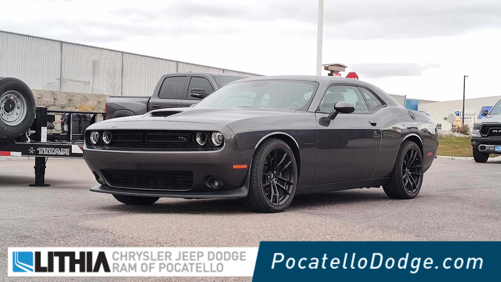 2022 Dodge Challenger R/T's photo