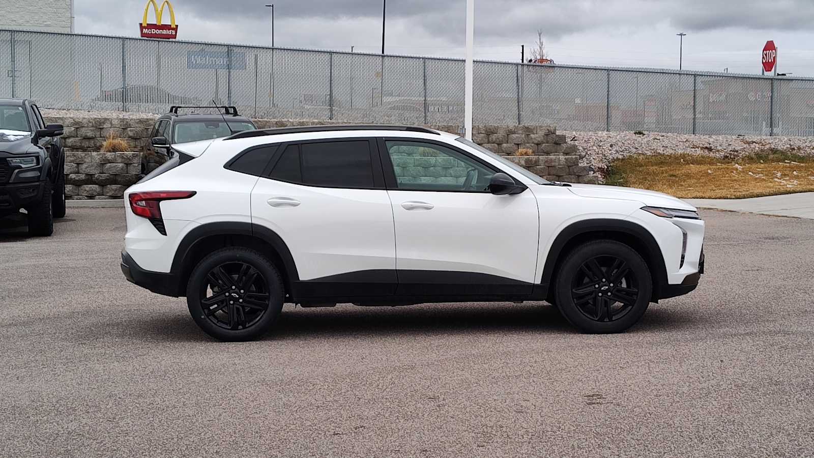 Thumbnail: 2025 Chevrolet Trax - 24