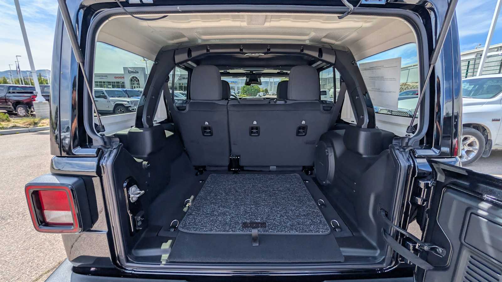 Thumbnail: 2026 Jeep Wrangler - 19