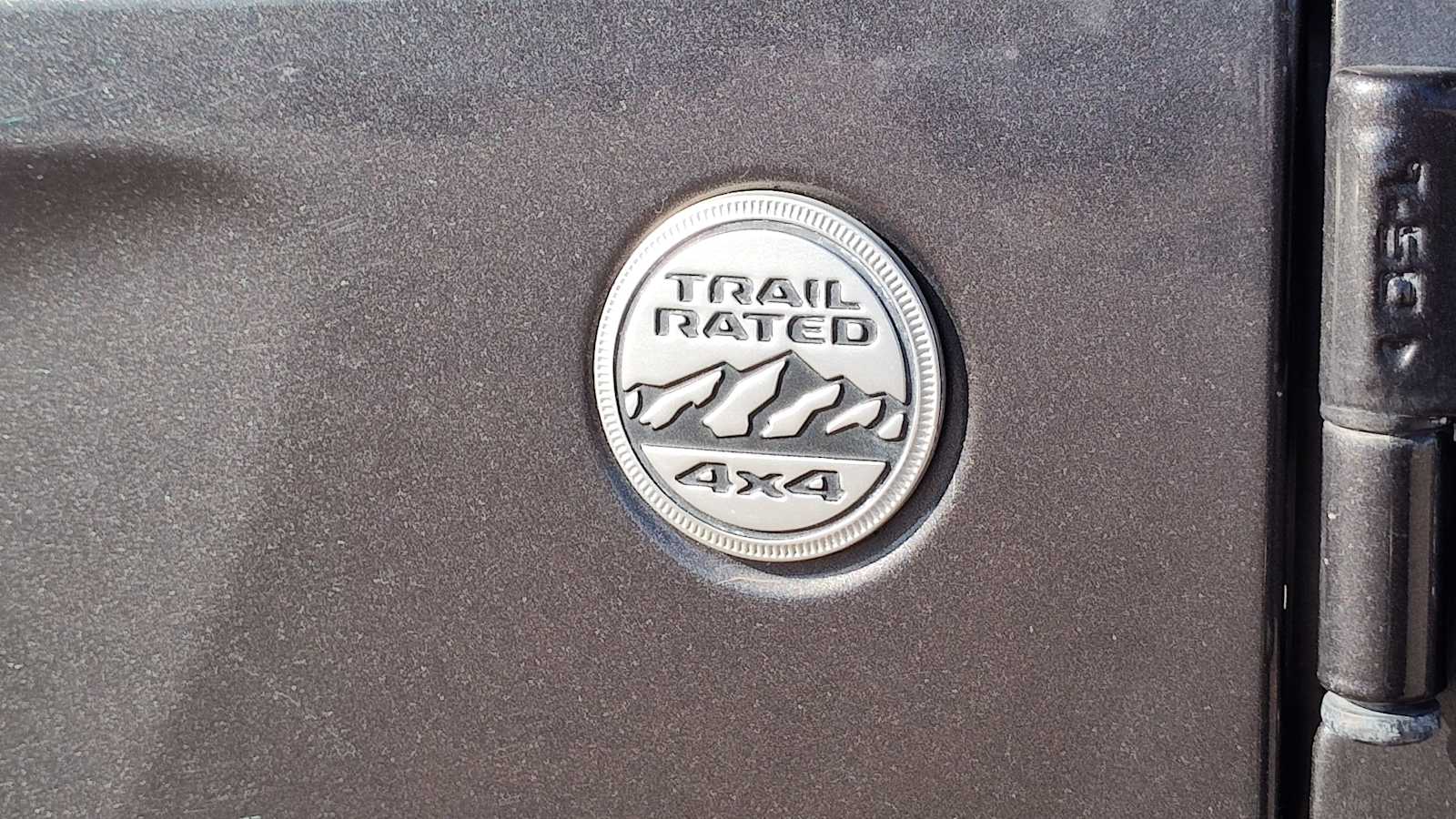 Thumbnail: 2020 Jeep Gladiator - 23