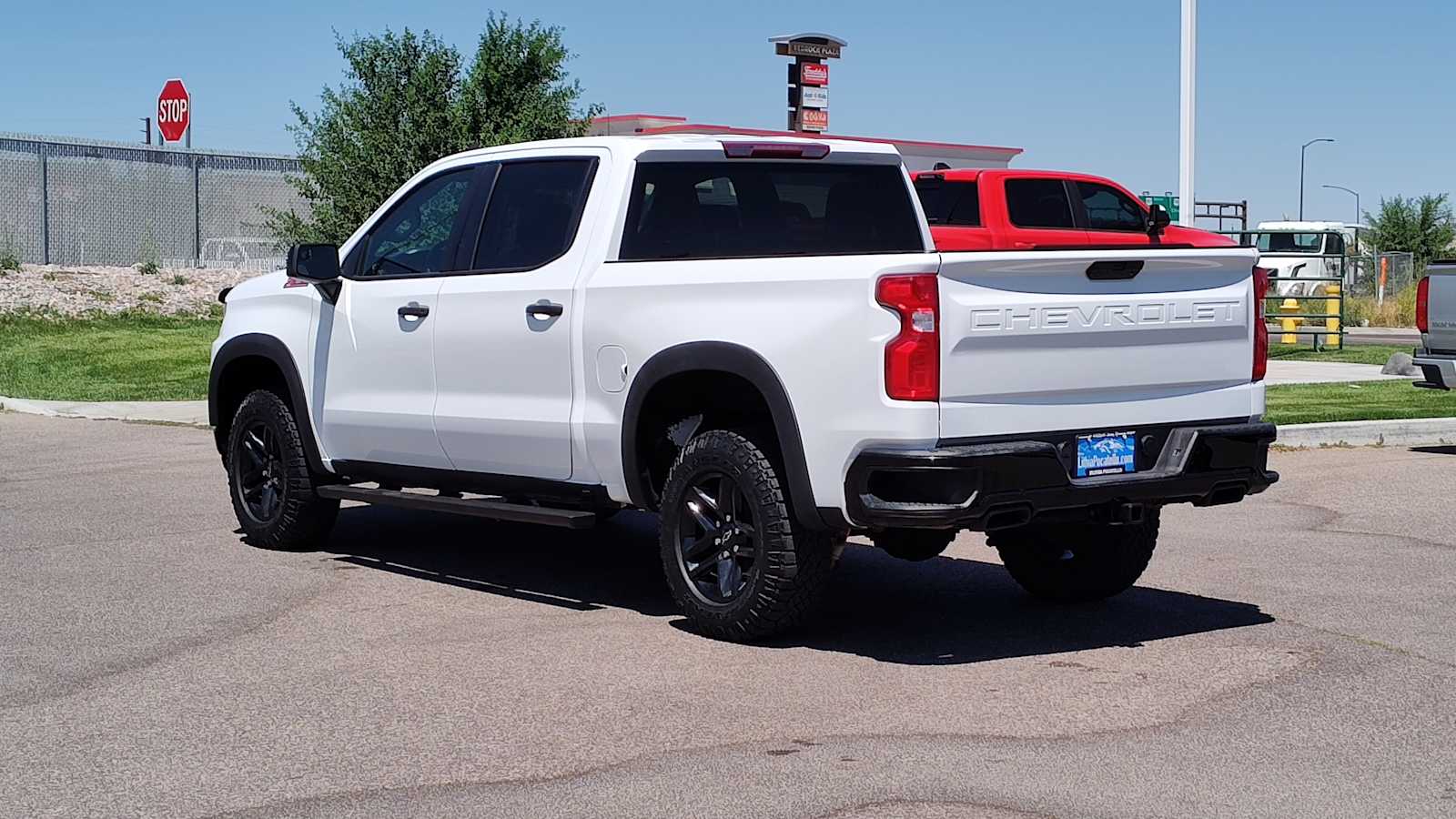 Thumbnail: 2021 Chevrolet Silverado 1500 - 4