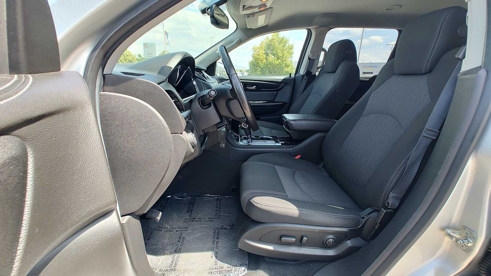 Thumbnail: 2016 Chevrolet Traverse - 11