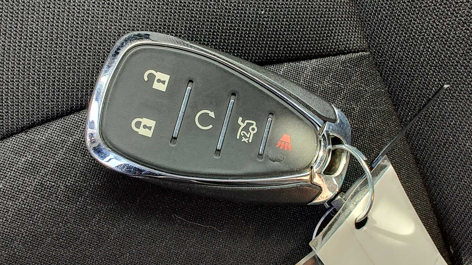 Thumbnail: 2023 Chevrolet Malibu - 20