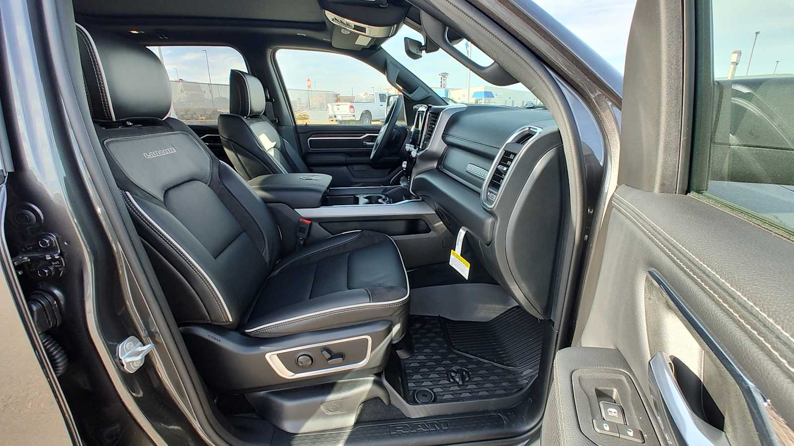 Thumbnail: 2026 RAM 1500 - 14