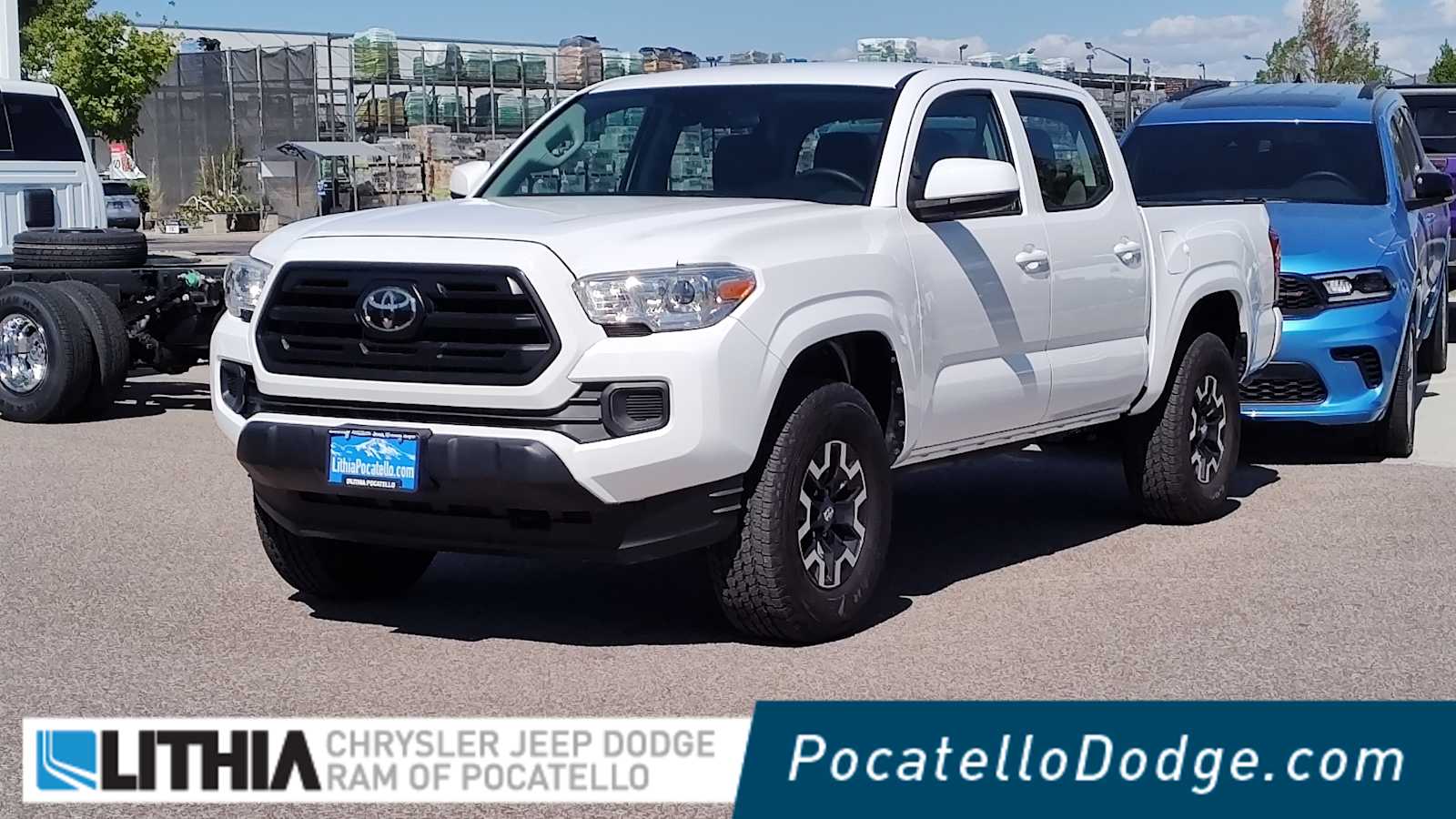 Thumbnail: 2018 Toyota Tacoma - 1