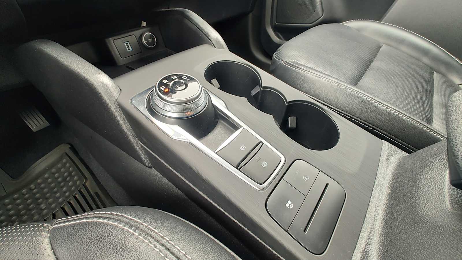 Thumbnail: 2020 Ford Escape - 17