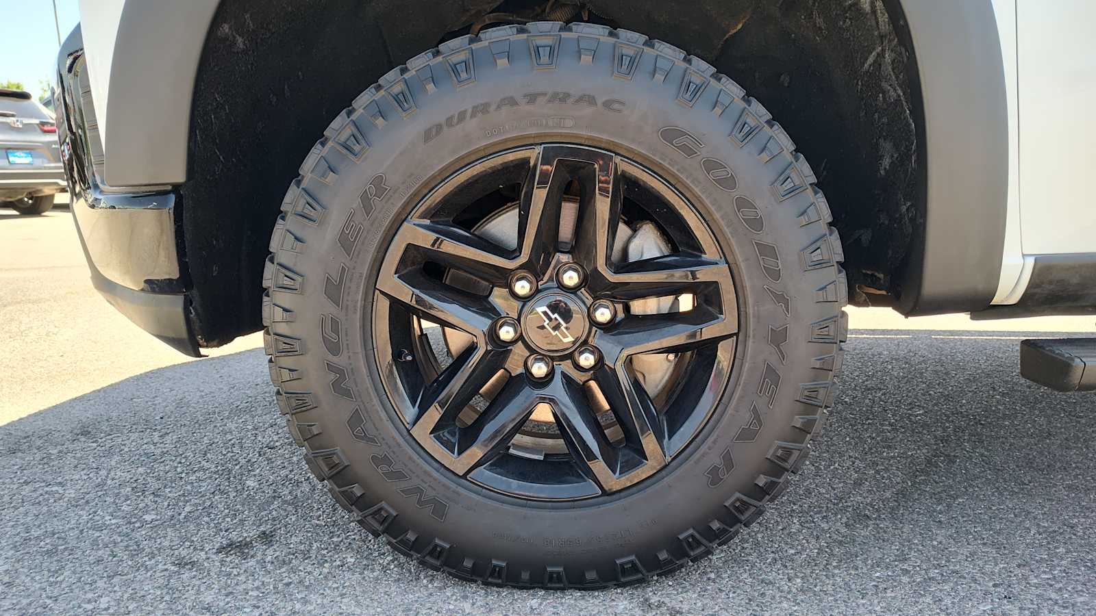 Thumbnail: 2021 Chevrolet Silverado 1500 - 8