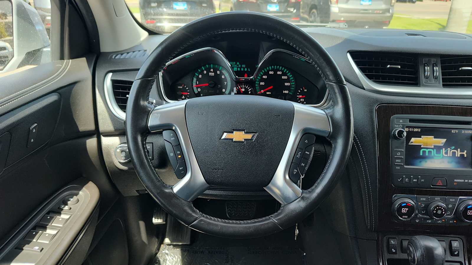 Thumbnail: 2016 Chevrolet Traverse - 15