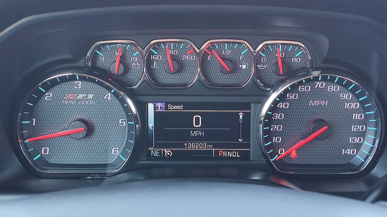 Thumbnail: 2018 Chevrolet Silverado 1500 - 18