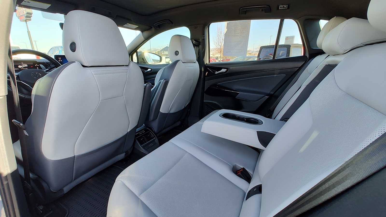 Thumbnail: 2022 Volkswagen ID.4 - 12