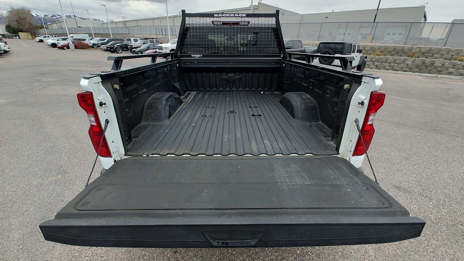 Thumbnail: 2023 Chevrolet Silverado 2500 - 17