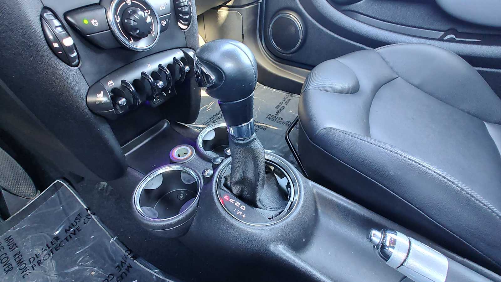 Thumbnail: 2012 MINI Cooper - 17