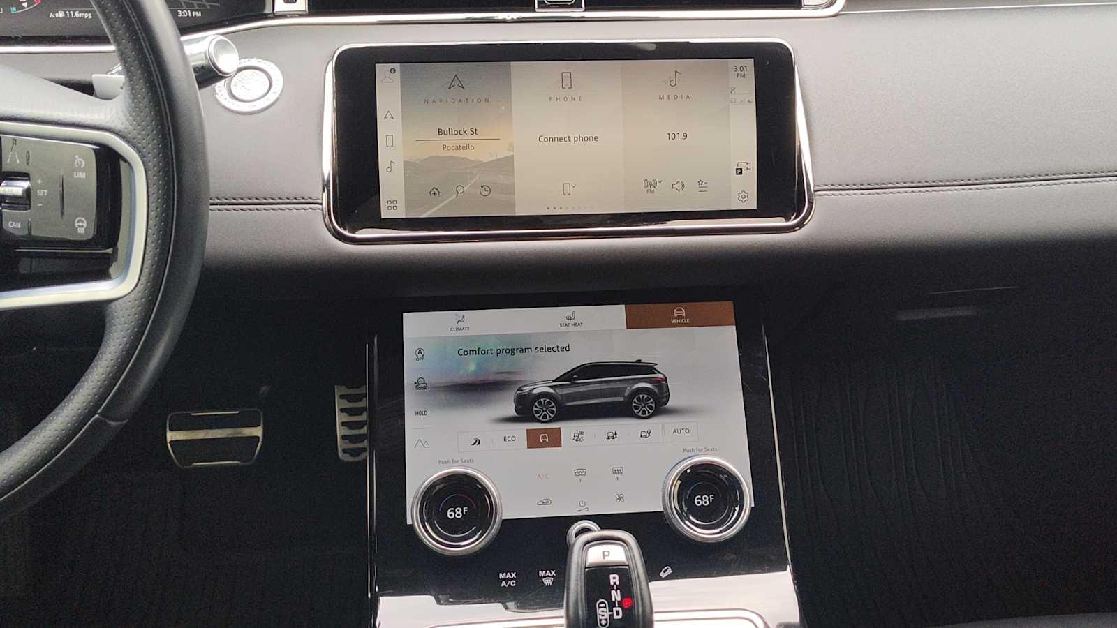 Thumbnail: 2022 Land Rover Range Rover Evoque - 16