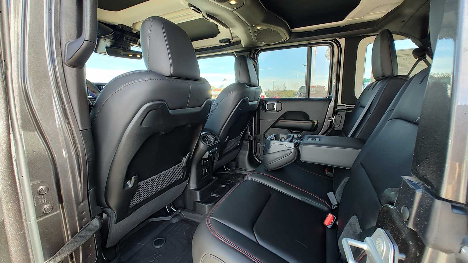 Thumbnail: 2026 Jeep Wrangler - 12