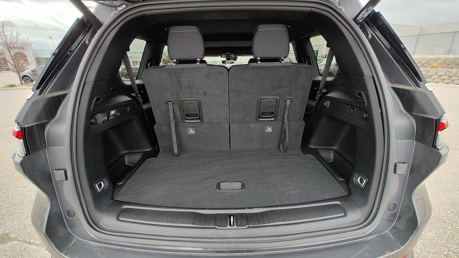 Thumbnail: 2025 Jeep Grand Cherokee L - 19