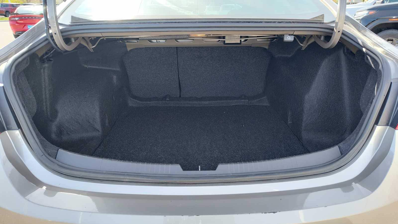 Thumbnail: 2024 Chevrolet Malibu - 19