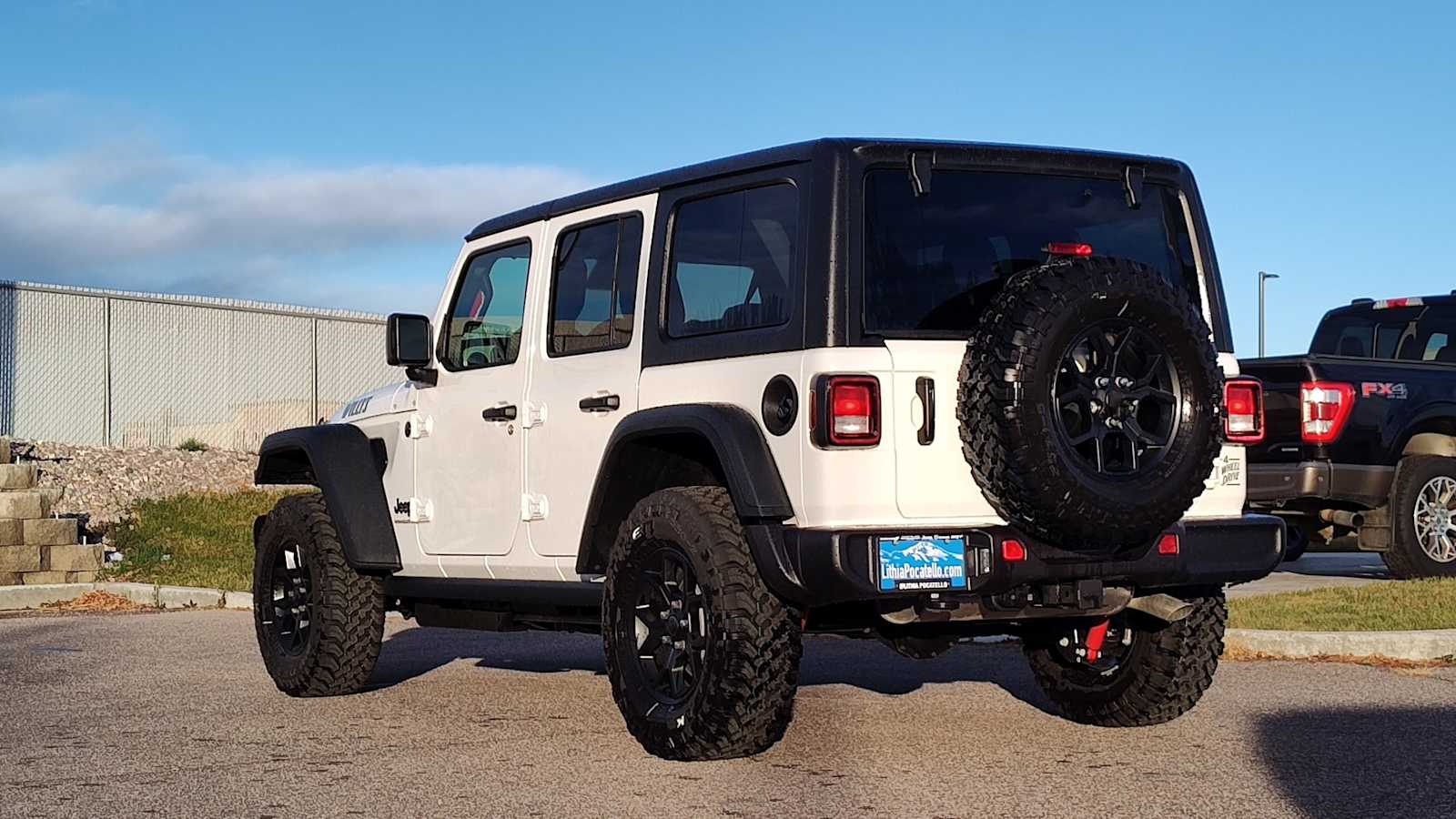 Thumbnail: 2026 Jeep Wrangler - 4