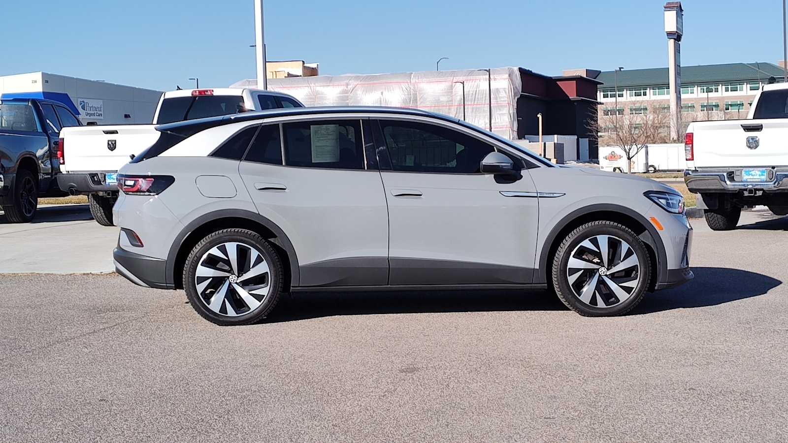 Thumbnail: 2022 Volkswagen ID.4 - 25